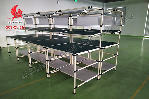 ban-thao-tac-co-gia-ke 1.jpg (216 KB)